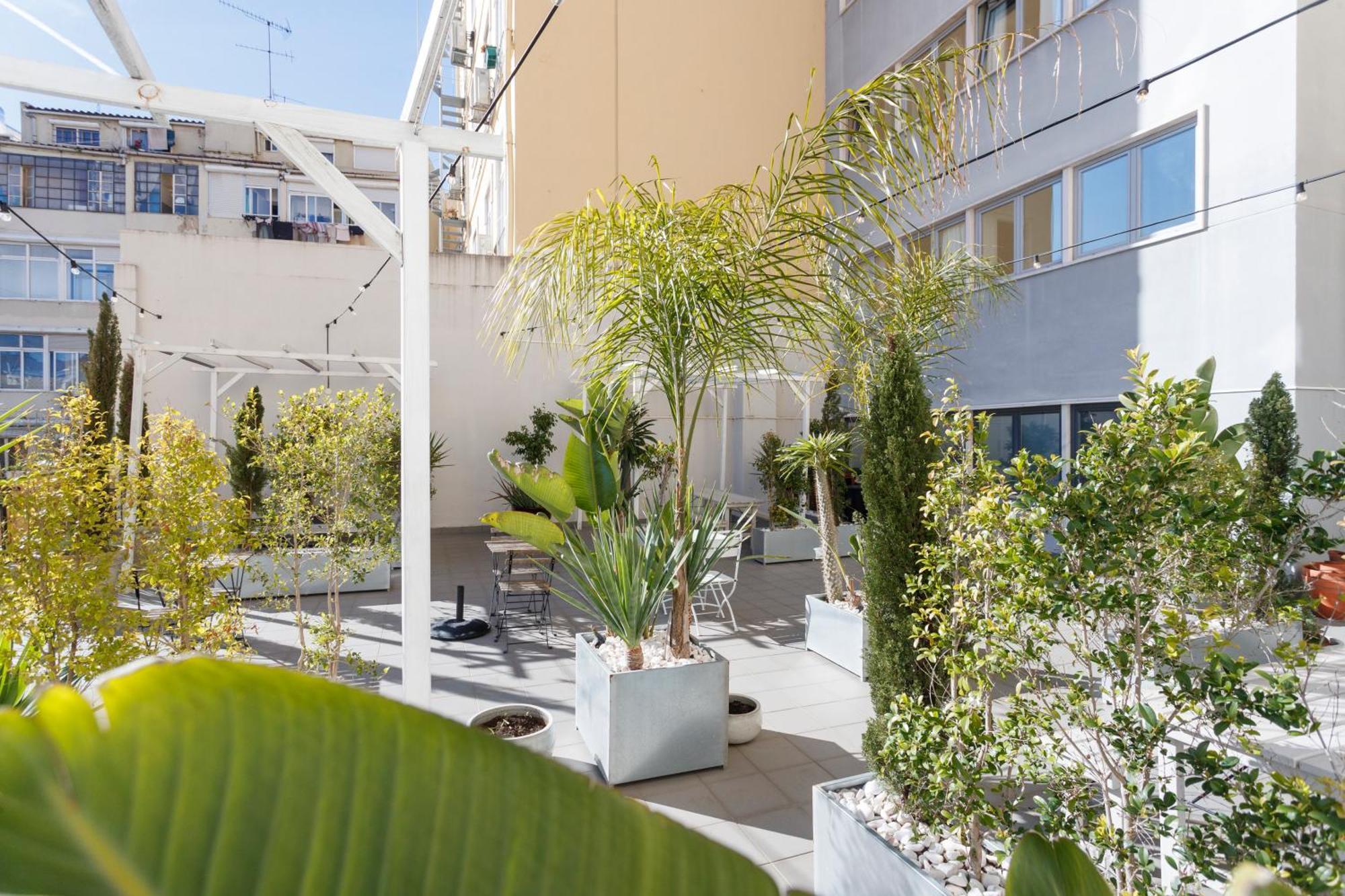 Cosmopolitan Comfort In Lisbon 4A- By Misha'S Place Екстер'єр фото