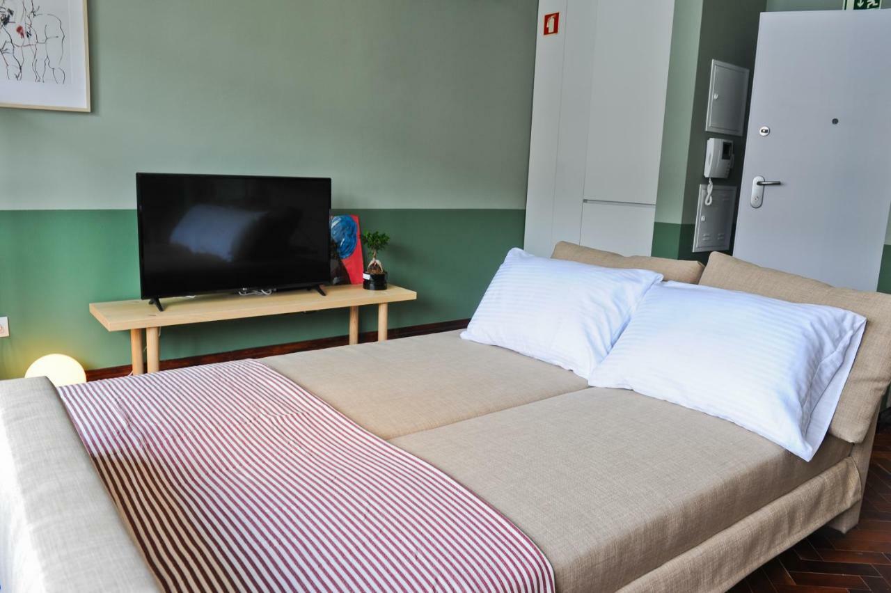 Cosmopolitan Comfort In Lisbon 4A- By Misha'S Place Екстер'єр фото