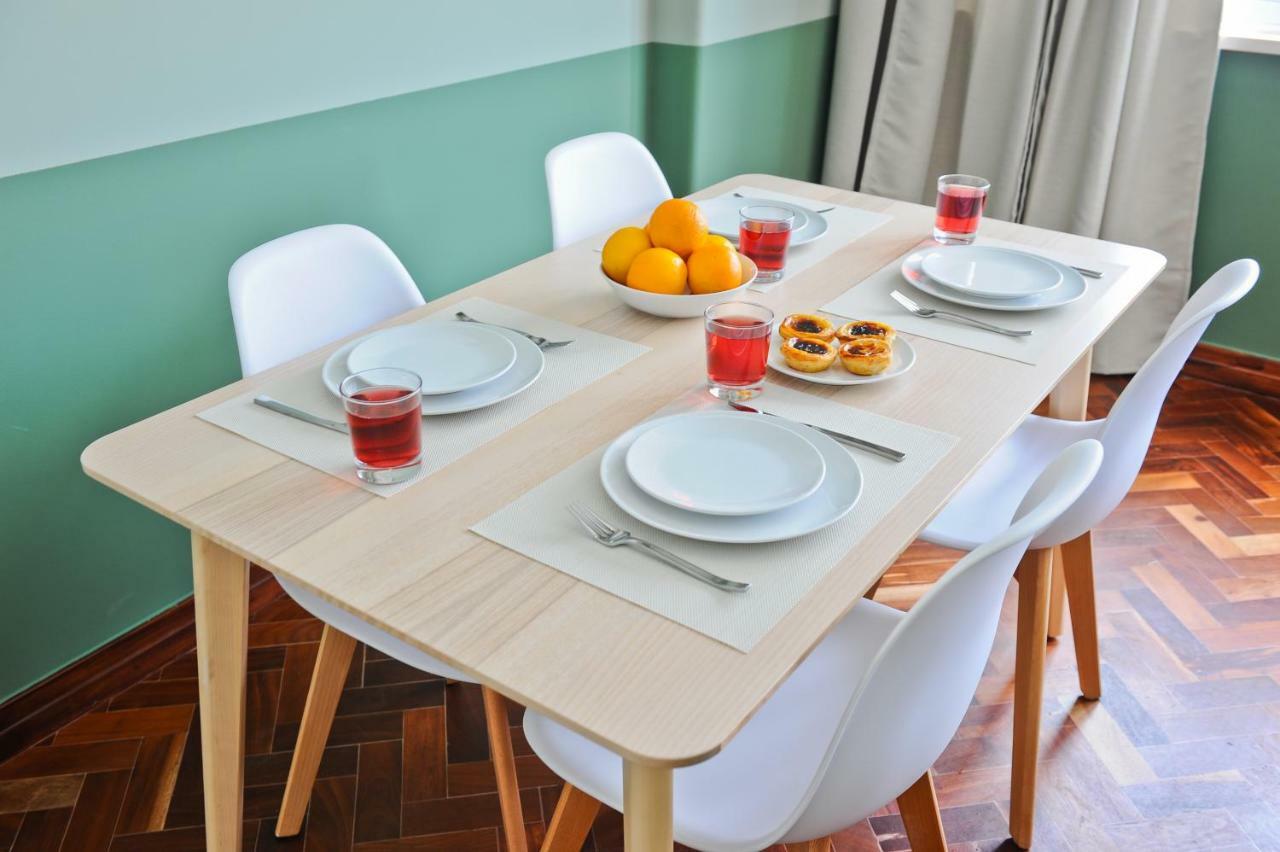 Cosmopolitan Comfort In Lisbon 4A- By Misha'S Place Екстер'єр фото
